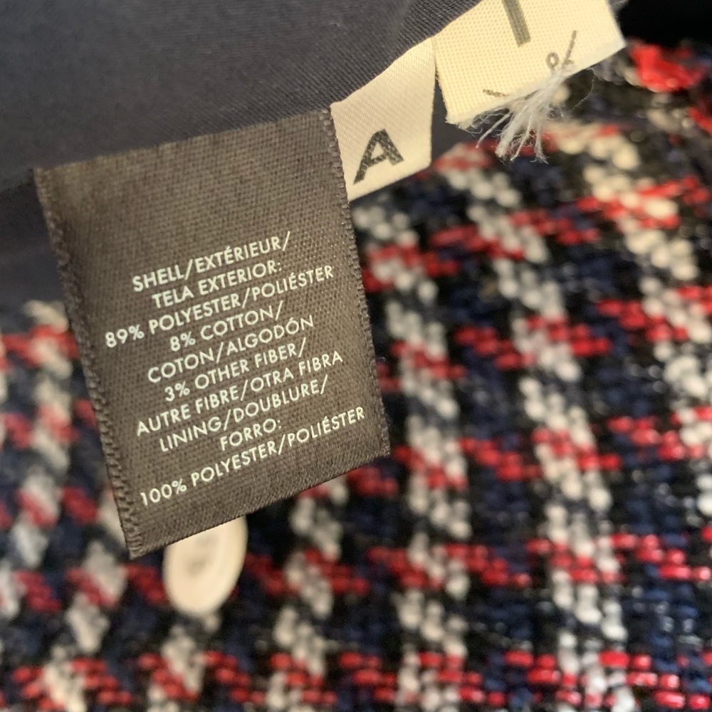 ANN TAYLOR • London Lady Knitted Mini Blazer, Petite - Picture 8 of 8